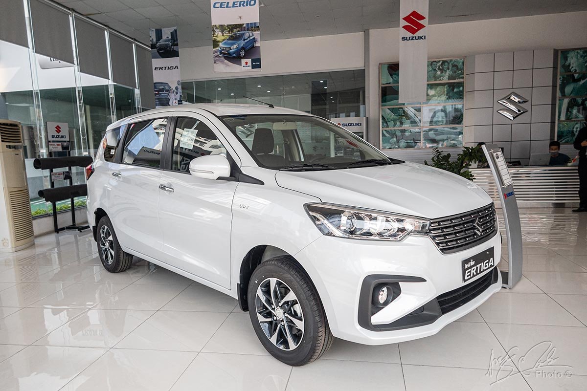 Suzuki Ertiga 2019 giá lăn bánh 550 triệu đồng - Liệu có đáng tiền?